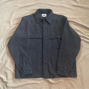 Vintage men’s Woolrich hunting jacket